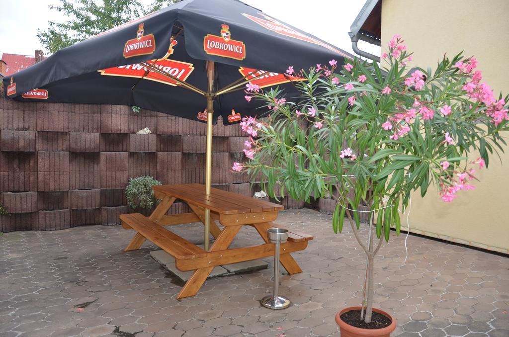 Guesthouse Zlaty Hrozen Česká Lípa 외부 사진